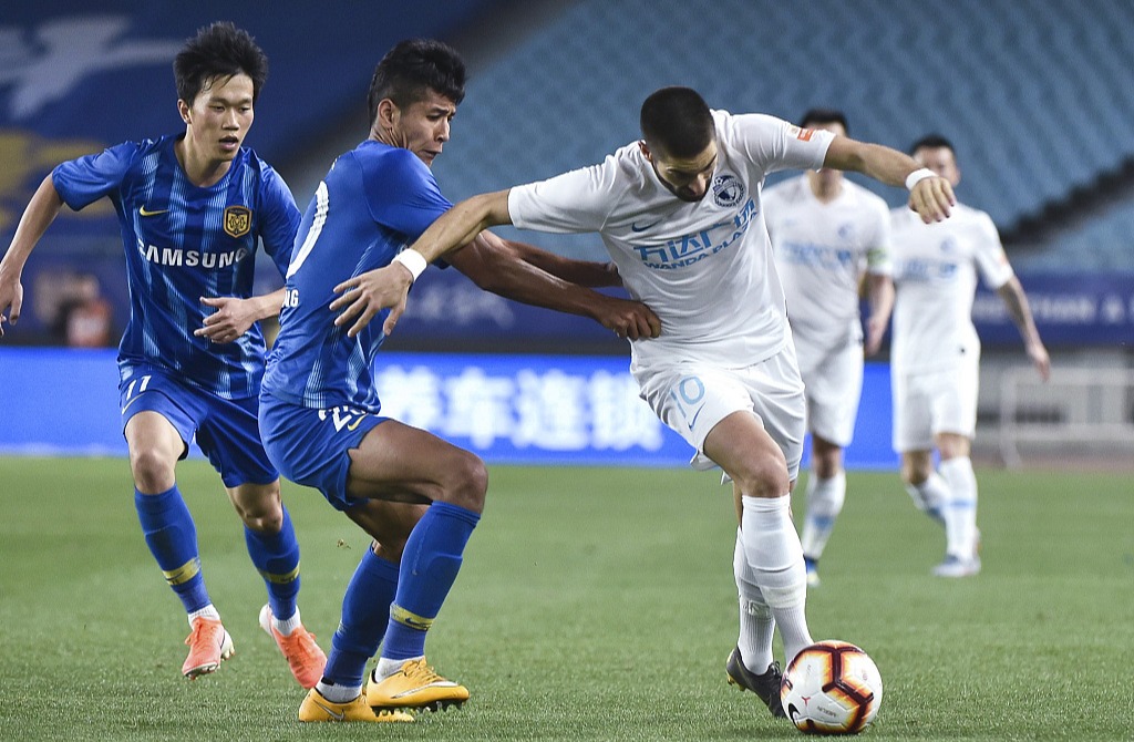 江苏苏宁球员状态火热，连胜踏入前三