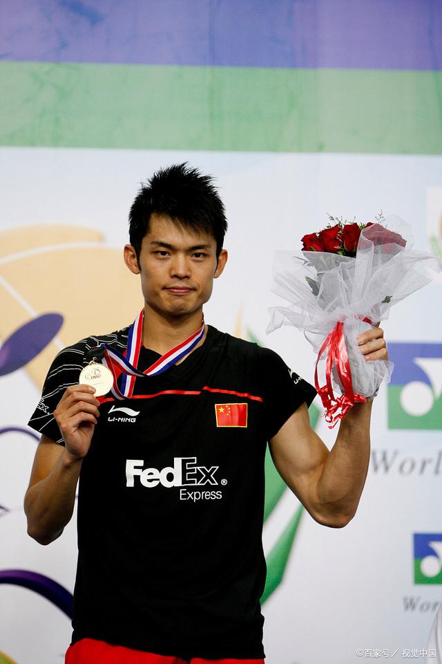 中国羽毛球队轻取泰国羽毛球队,林丹惊艳世界 中国羽毛球队轻取泰国羽毛球队,林丹惊艳世界
