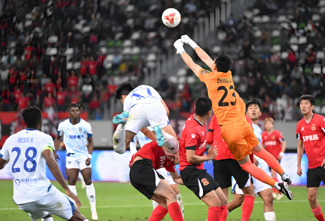 IM体育官方网站-受伤球员恢复训练备战重要比赛